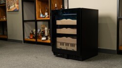 La Sommelière 650 Kapasiteli Puro Saklama Dolabı CIG650BU - 4