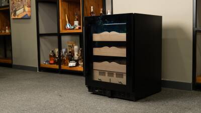 La Sommelière 650 Kapasiteli Puro Saklama Dolabı CIG650BU - 4